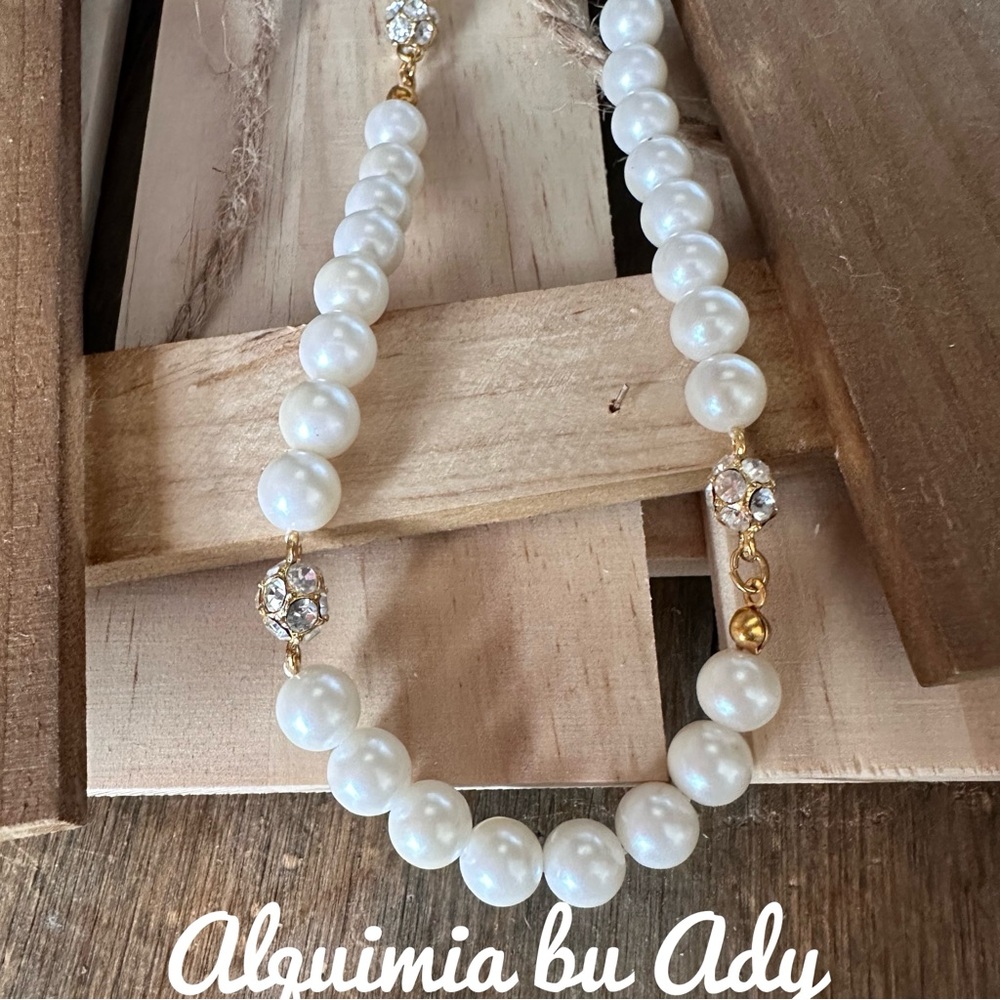 Pearls and gold short necklace - Picture 3 of 4